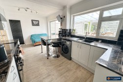 Pennine Way, Church Farm, Nuneaton, CV10 8PW