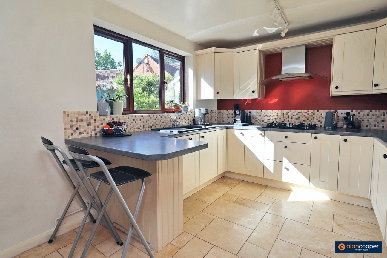 Church Street, Bulkington, CV12 9NL