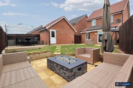 Macaw Close, Galley Common, Nuneaton, CV10 9TX