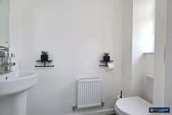 Macaw Close, Galley Common, Nuneaton, CV10 9TX