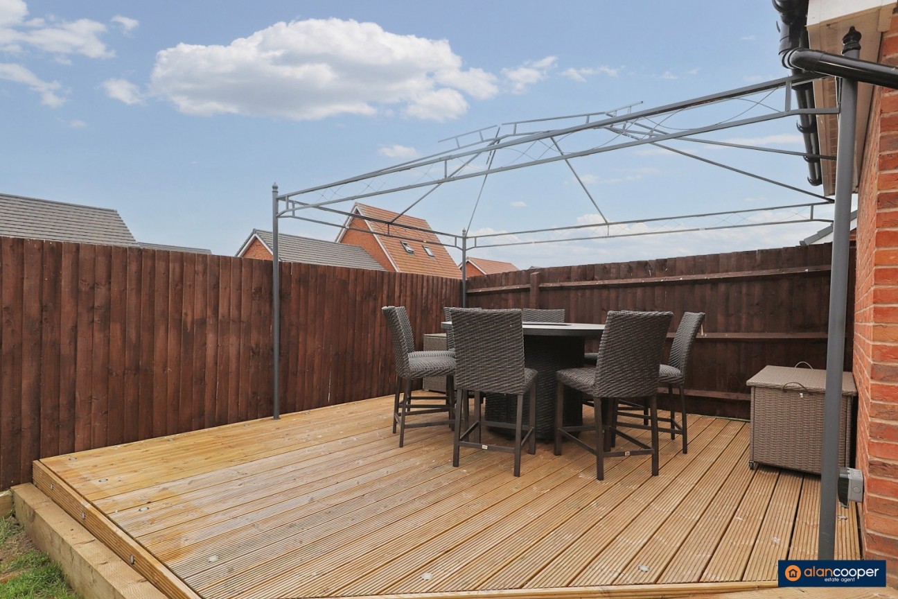 Macaw Close, Galley Common, Nuneaton, CV10 9TX