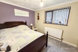 Queen Elizabeth Road, Nuneaton, CV10 9BA