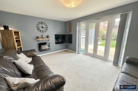 Shearing Crescent, Weddington, Nuneaton, CV10 0FF