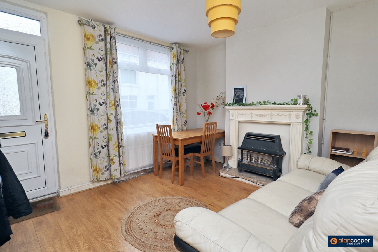 Orchard Street, Nuneaton, CV11 4