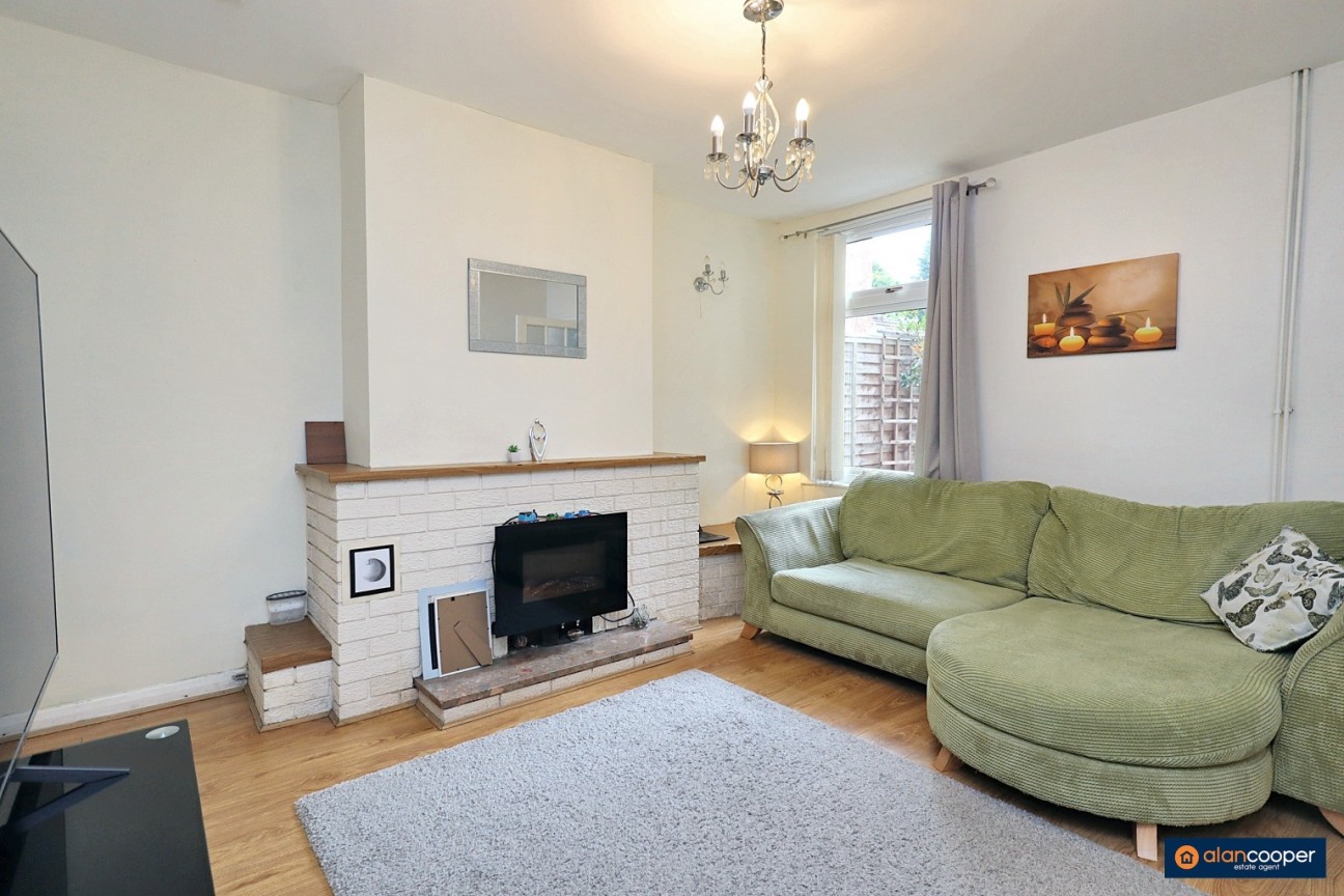 Orchard Street, Nuneaton, CV11 4