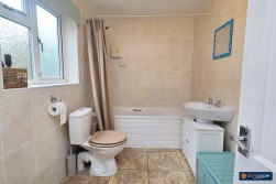 Orchard Street, Nuneaton, CV11 4