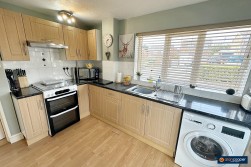 Salisbury Drive, Nuneaton, CV10 9LU
