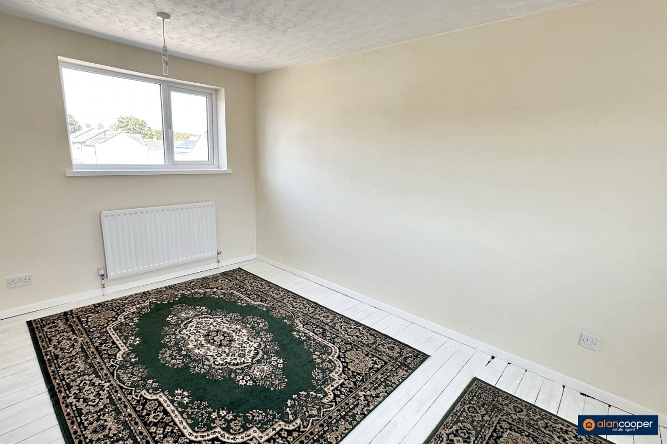 Vale View, Stockingford, Nuneaton, CV10 8AL