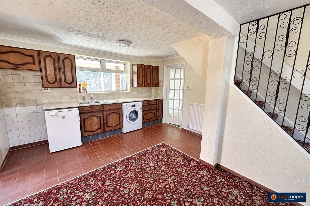 Vale View, Stockingford, Nuneaton, CV10 8AL