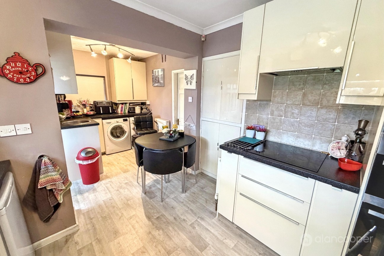 Wenlock Way, Church Farm, Nuneaton, CV10 8QL