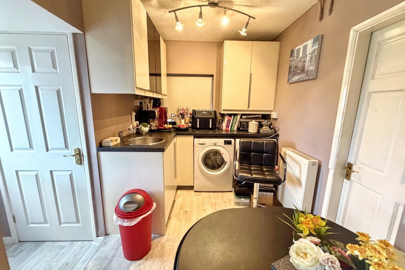 Wenlock Way, Church Farm, Nuneaton, CV10 8QL