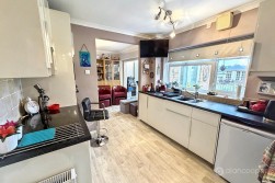 Wenlock Way, Church Farm, Nuneaton, CV10 8QL