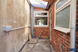 Clifton Road, Stockingford, Nuneaton, CV10 8BJ