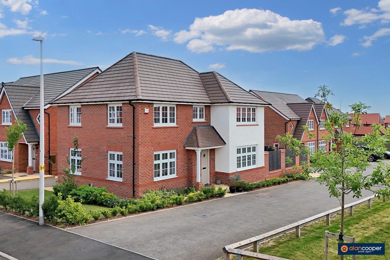 Roman Avenue, Heritage Fields, Nuneaton, CV11 6AF