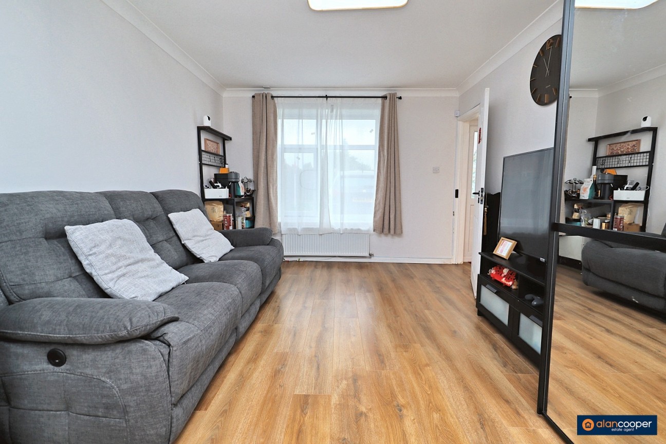 The Dingle, Nuneaton, CV10 9DH