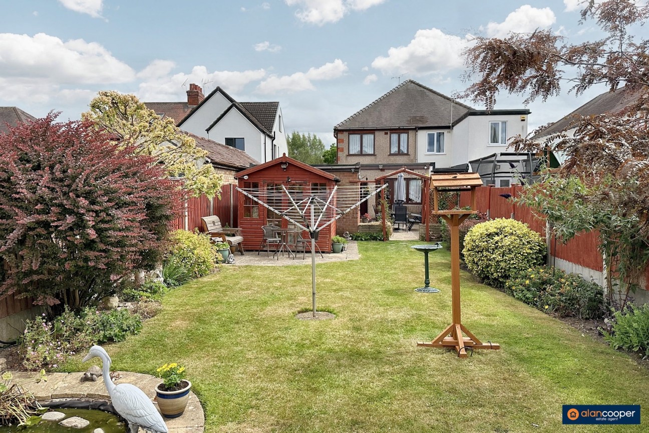 Gipsy Lane, Whitestone, Nuneaton, CV11 4SH