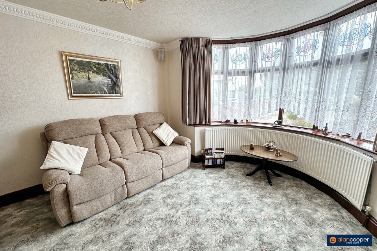 Gipsy Lane, Whitestone, Nuneaton, CV11 4SH
