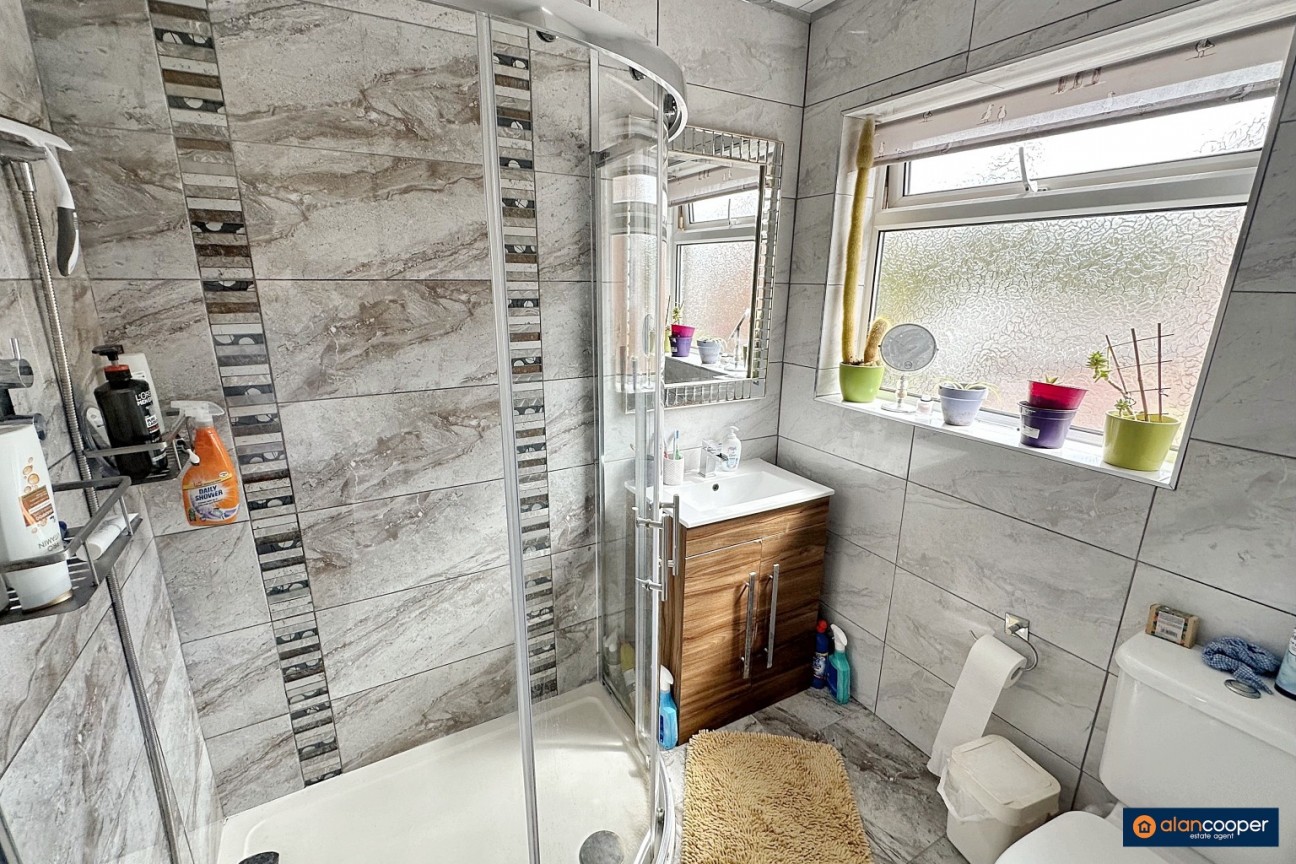Cleveley Drive, Nuneaton, CV10 0JZ