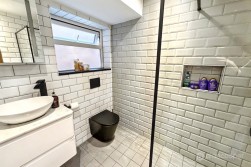 St. Andrews Drive, Whitestone, Nuneaton, CV11 6NQ