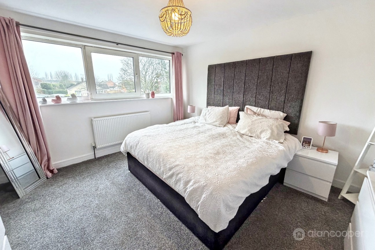 St. Andrews Drive, Whitestone, Nuneaton, CV11 6NQ