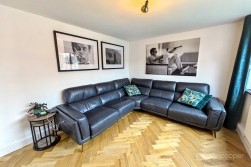 St. Andrews Drive, Whitestone, Nuneaton, CV11 6NQ