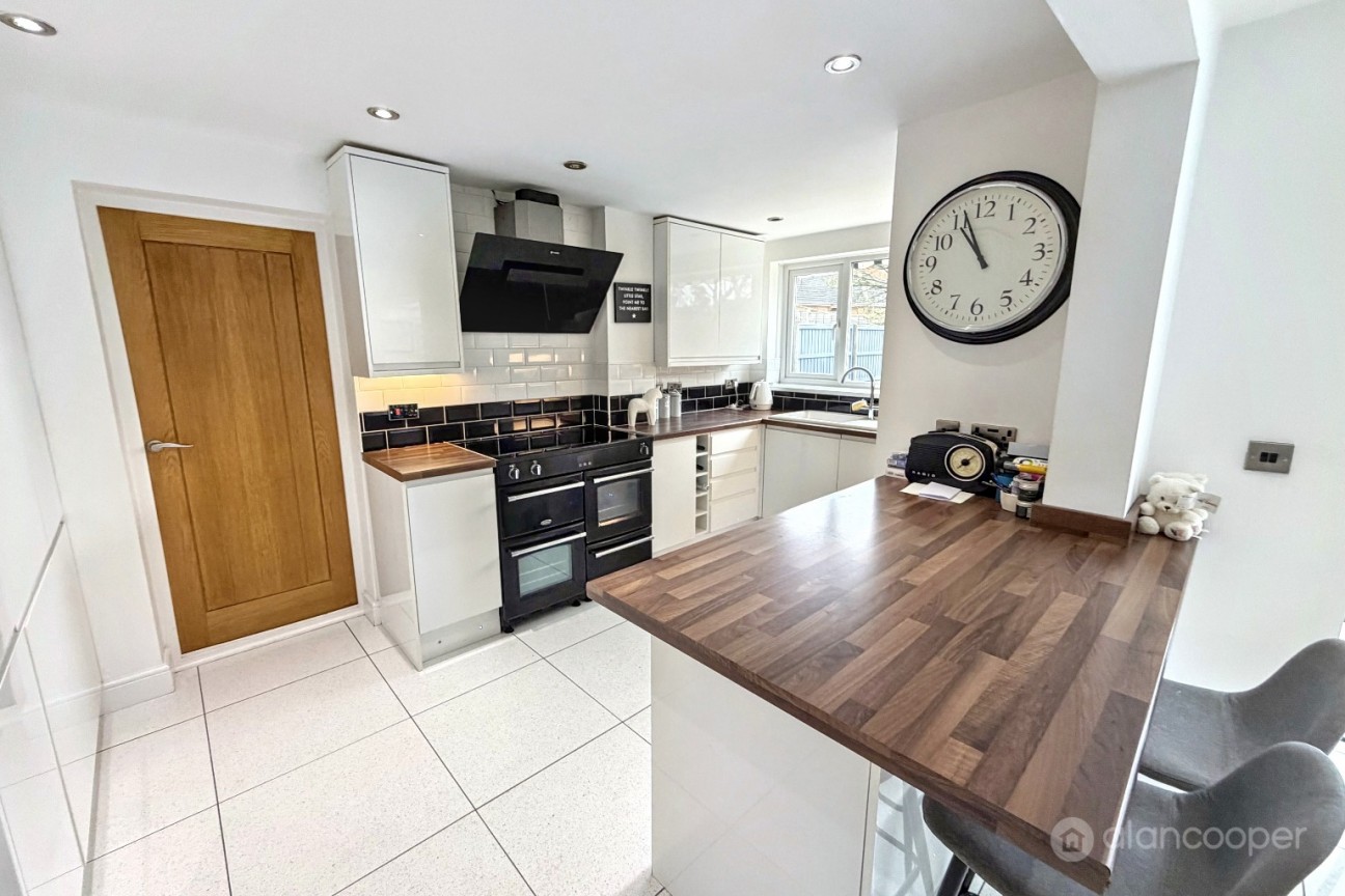 St. Andrews Drive, Whitestone, Nuneaton, CV11 6NQ