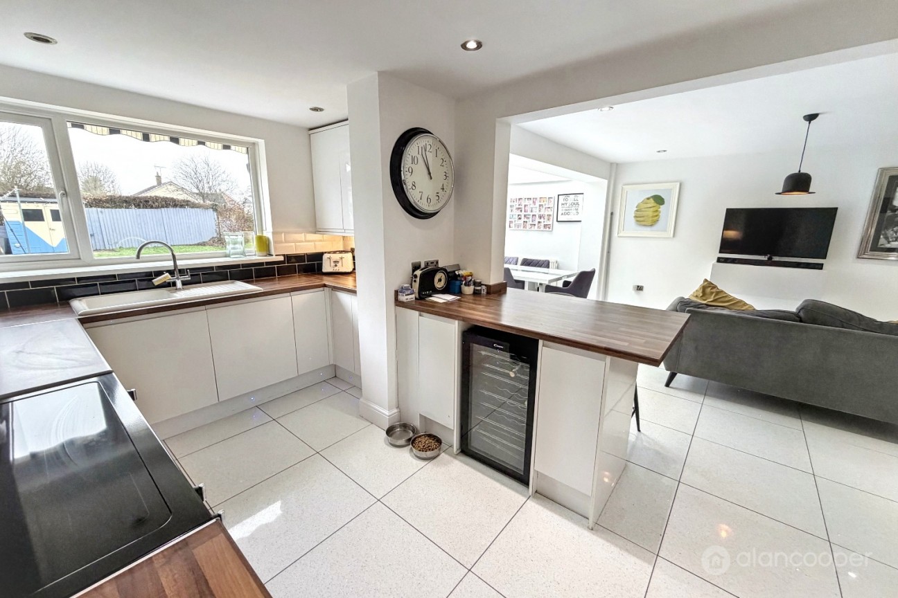 St. Andrews Drive, Whitestone, Nuneaton, CV11 6NQ