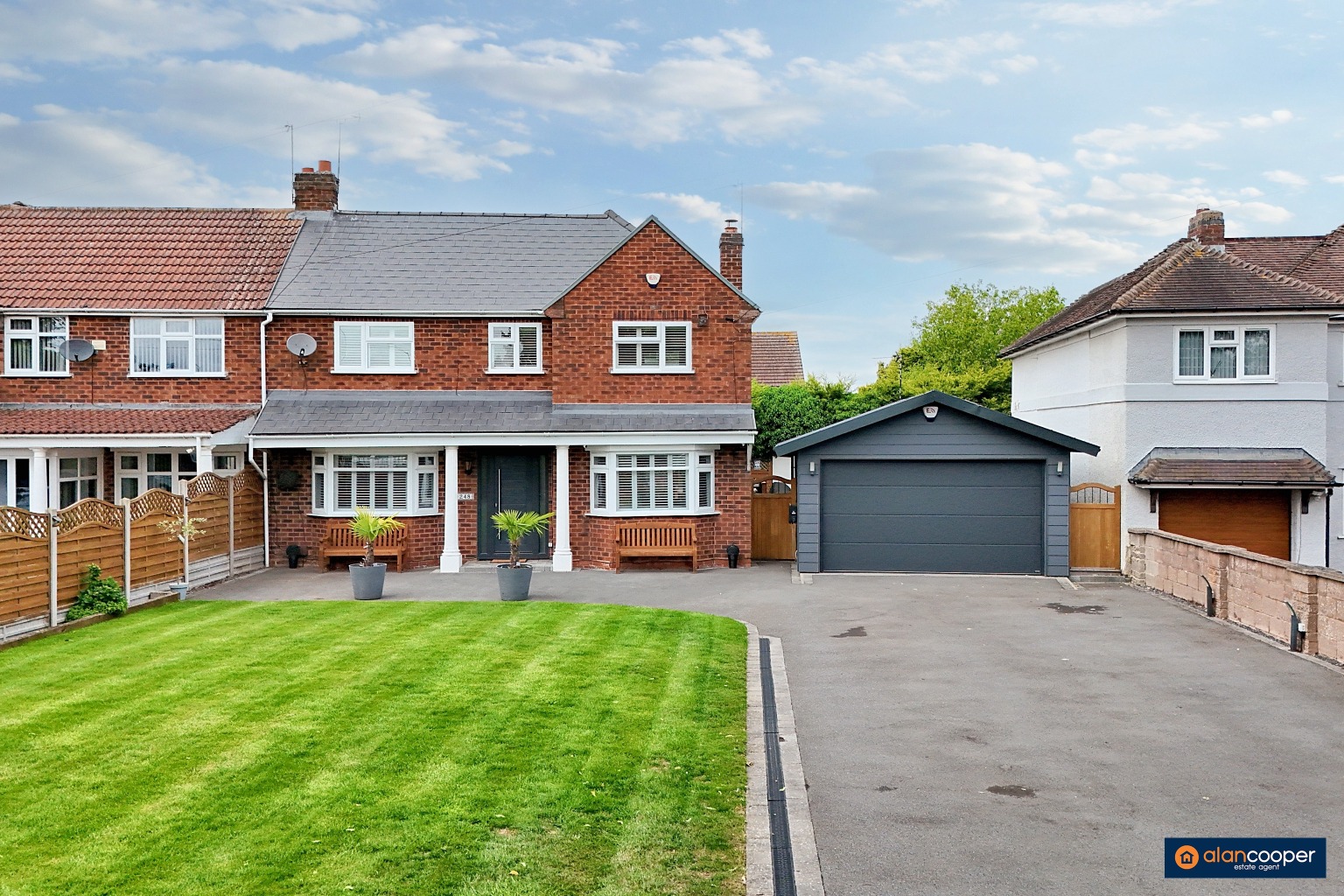 Hinckley Road, Nuneaton, CV11 6LN