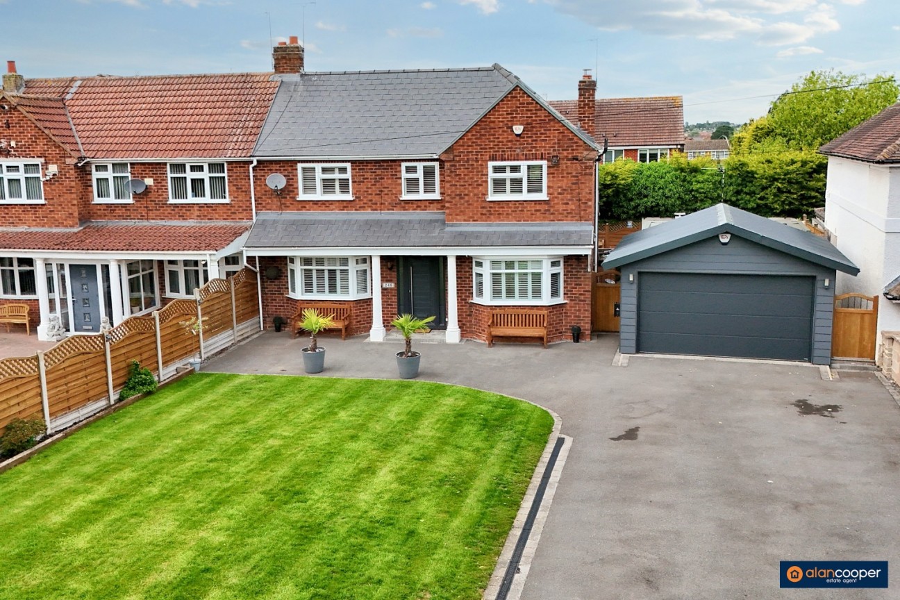 Hinckley Road, Nuneaton, CV11 6LN
