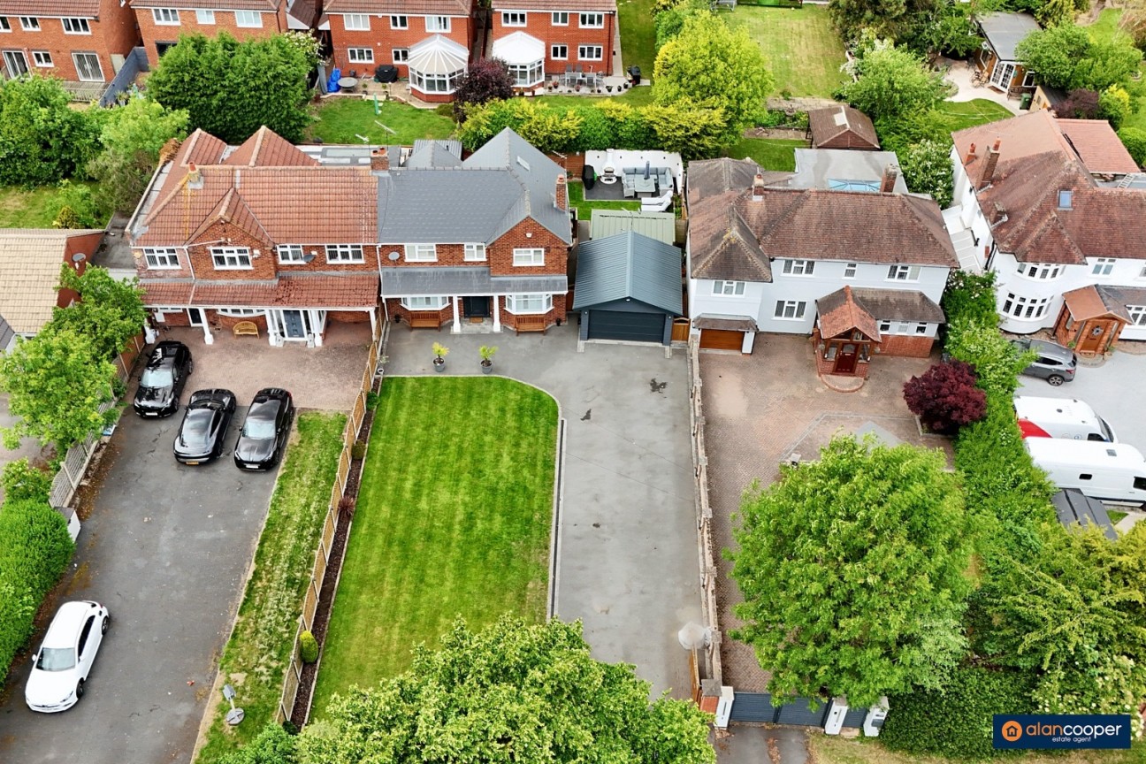 Hinckley Road, Nuneaton, CV11 6LN