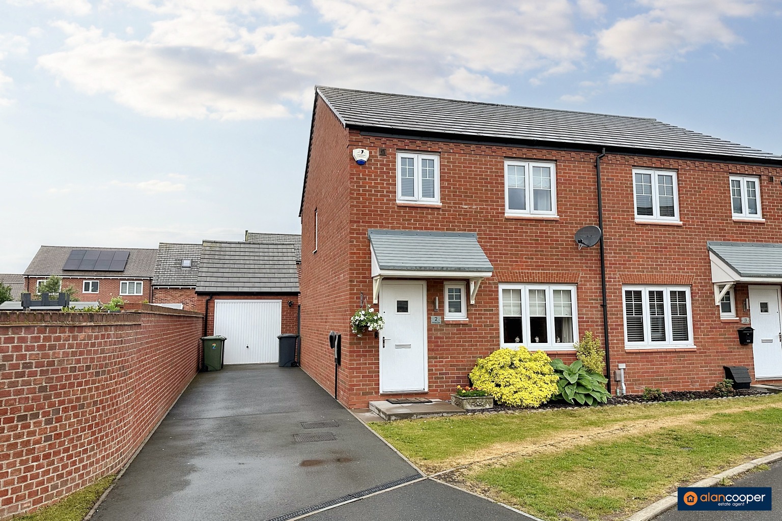 Ashtree Close, Royal Park, Nuneaton, CV11 6WT