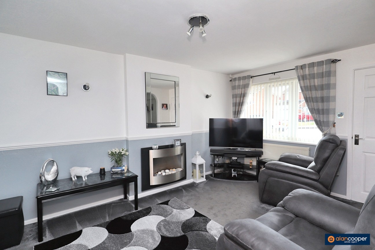 Leaward Close, Nuneaton, CV10 7DG