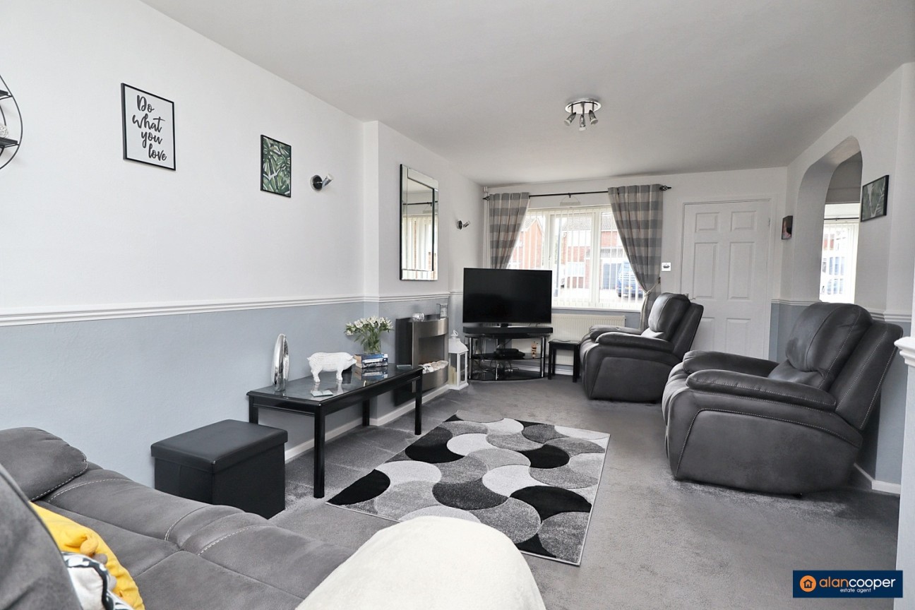 Leaward Close, Nuneaton, CV10 7DG