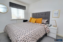 Upton Drive, Maple Park, Nuneaton, CV11 4GF