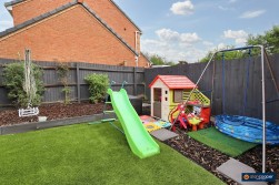 Upton Drive, Maple Park, Nuneaton, CV11 4GF