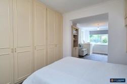 Nuneaton Road, Bulkington, CV12 9RZ