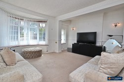 Nuneaton Road, Bulkington, CV12 9RZ