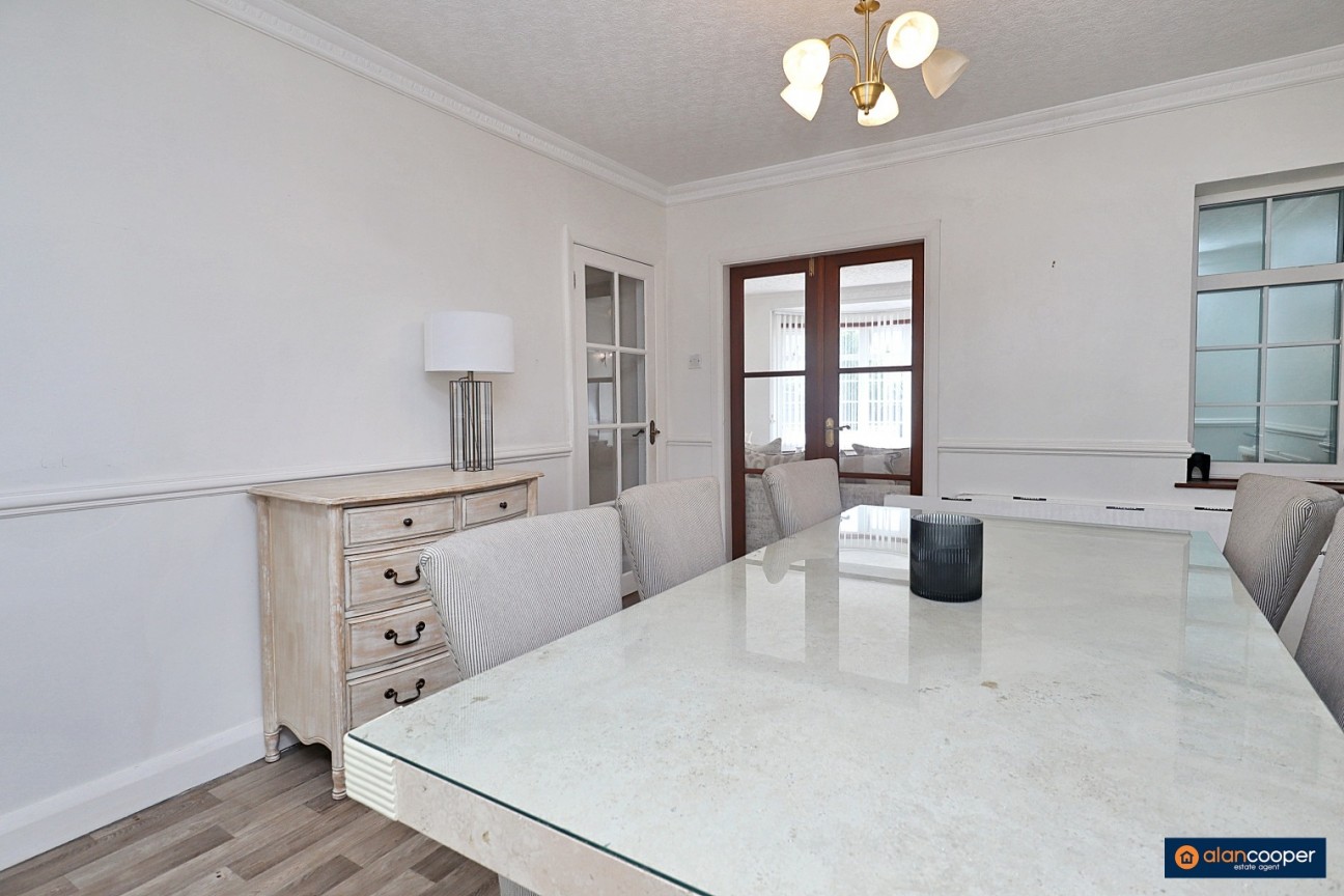 Nuneaton Road, Bulkington, CV12 9RZ