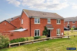 Wakem Close, Galley Common, Nuneaton, CV10 9TR