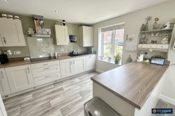 Wakem Close, Galley Common, Nuneaton, CV10 9TR