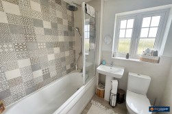 Wakem Close, Galley Common, Nuneaton, CV10 9TR
