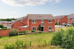 Wakem Close, Galley Common, Nuneaton, CV10 9TR