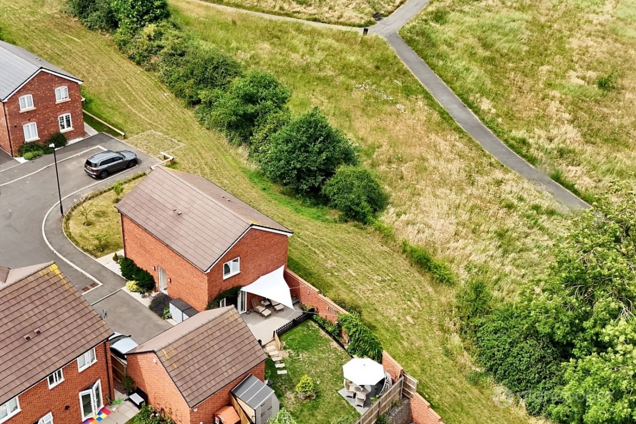 Wakem Close, Galley Common, Nuneaton, CV10 9TR