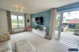 Wakem Close, Galley Common, Nuneaton, CV10 9TR