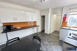 Tomkinson Road, Stockingford, Nuneaton, CV10 8BN
