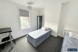 Tomkinson Road, Stockingford, Nuneaton, CV10 8BN