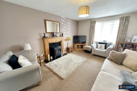 Cumberland Drive, Stockingford, Nuneaton, CV10 8BU