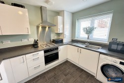 Station View, Nuneaton, CV11 5AQ