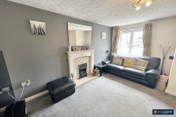 Upton Drive, Maple Park, Nuneaton, CV11 4GF