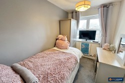 Upton Drive, Maple Park, Nuneaton, CV11 4GF